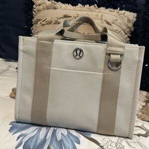 Lululemon Small Canvas Tote 4.5L